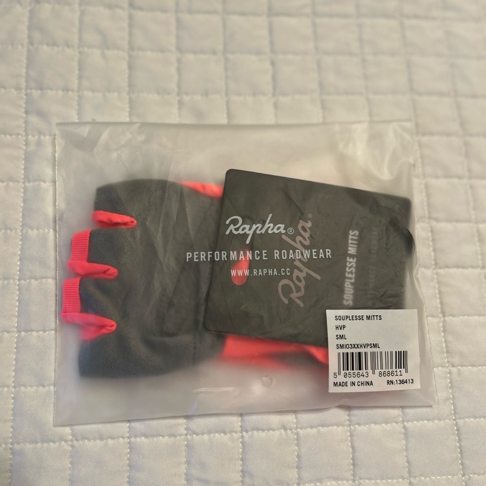 Women’s Rapha Soupless Mitts Small hot pink NWT